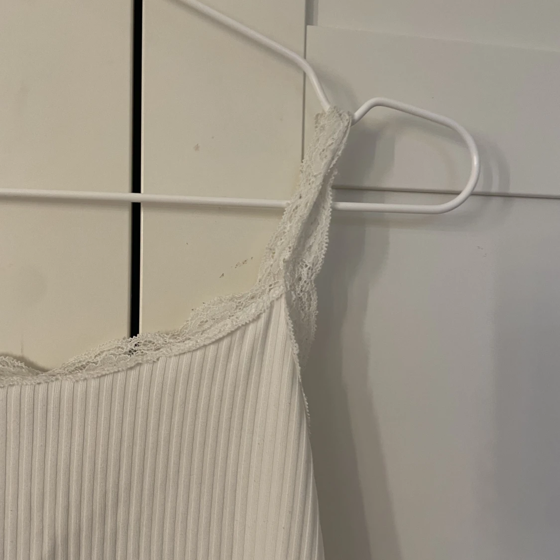 JÄTTE FIN VIT LINE - 91