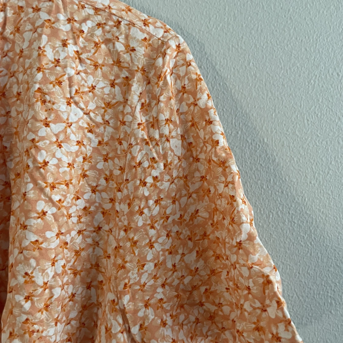 Klänning med blommor  - 90