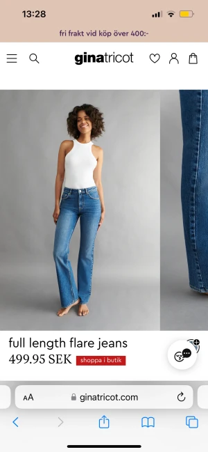 Jeans - Ett par jätte fina populära jeans från Gina!! Bra skick!!💕💕