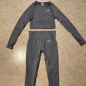 Vital seamless 2.0 leggings och matchande topp - Använt en gång, så det är som nytt