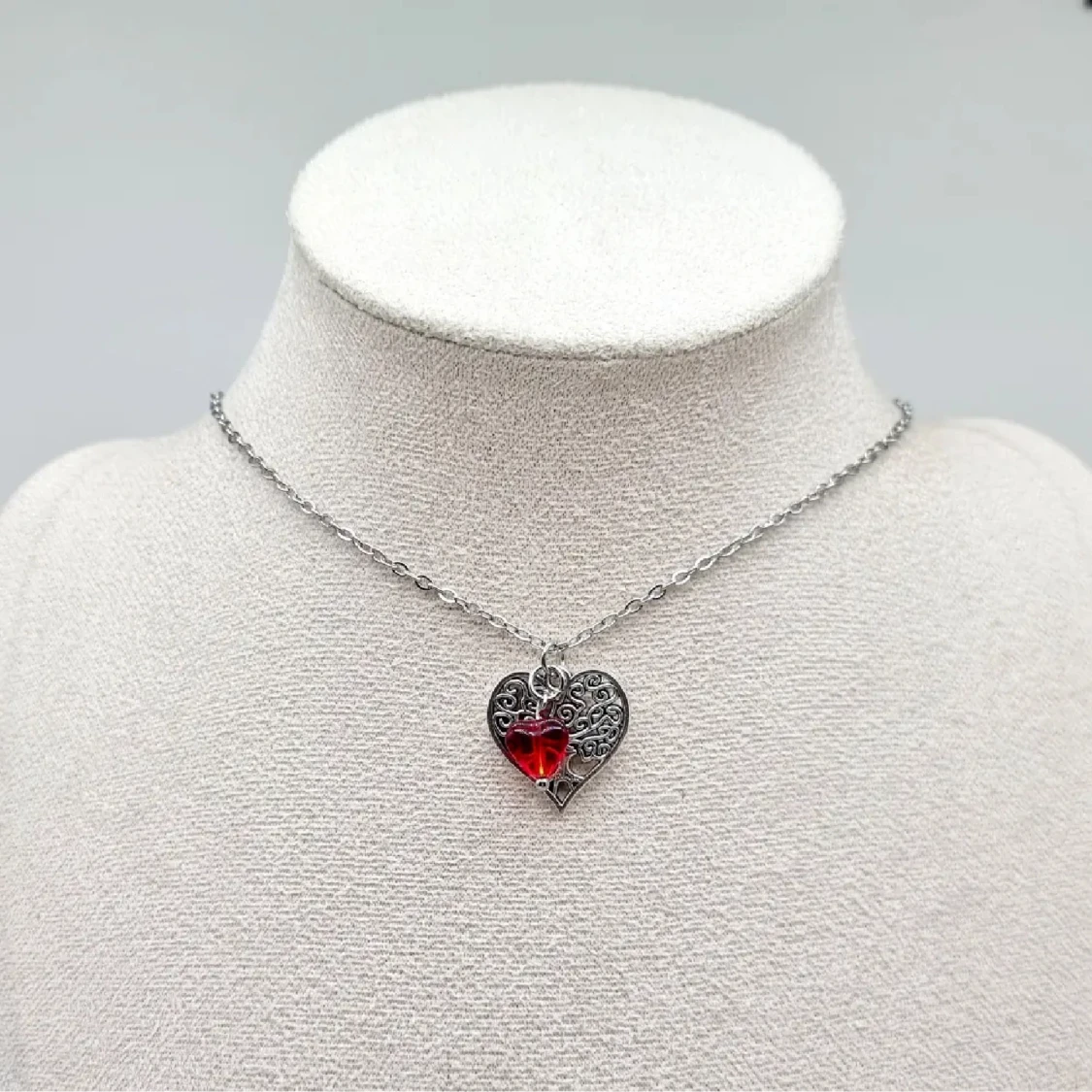 Handgjort halsband  - 90