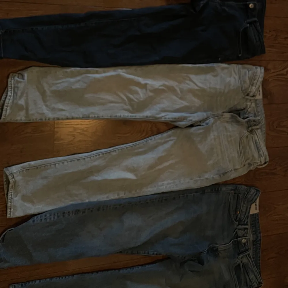 Jeans från h&m regular fit 200 för alla . Jeans & Byxor.