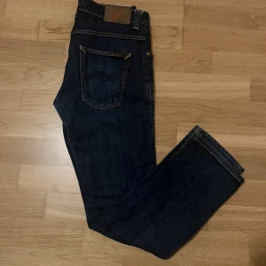Nudie Jeans - Snygga Nudie Jeans i storlek 30/30 Mycket bra skick.  Skriv ifall ni har några funderingar👍
