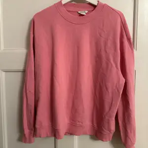 Rosa sweatshirt från monki💕💕