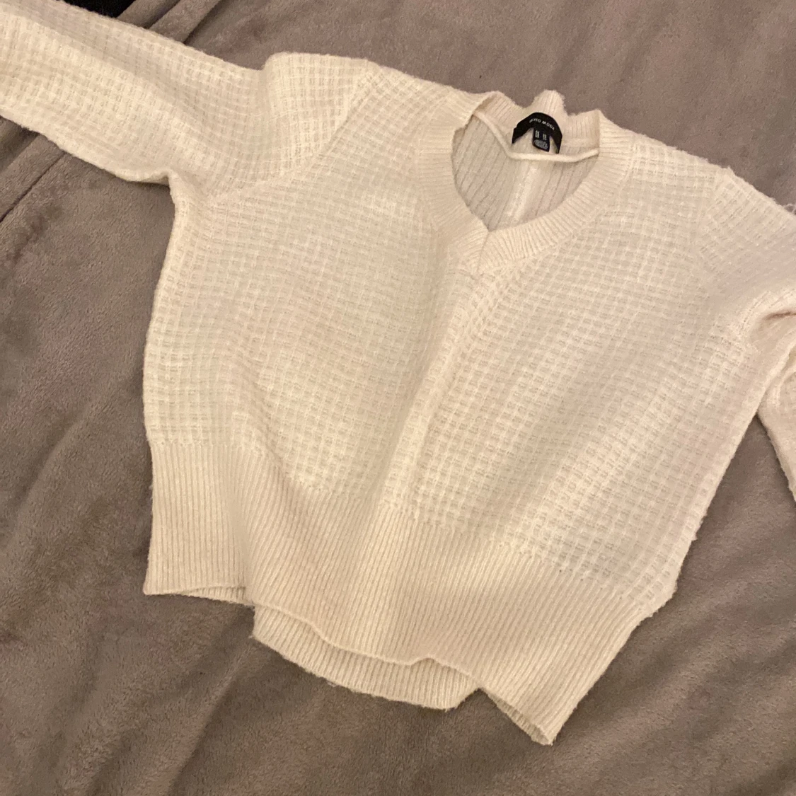 Stickad tröja  - 91