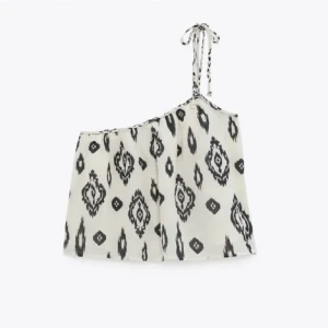 Zara top  - Populär zara topp aldrig använd 