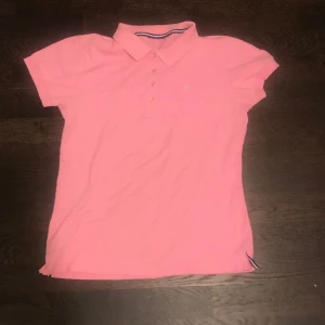 Polo t-shirt - Likande polo t-shirt rosa