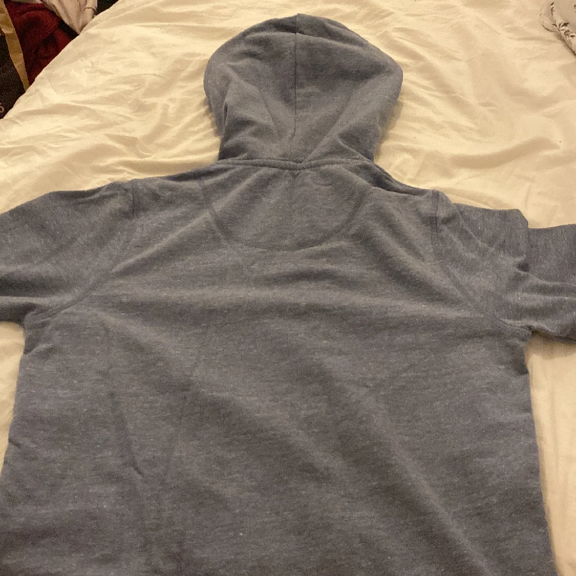 En enkel mysig tröja att ha på sig på fredagskvällarna  - 90