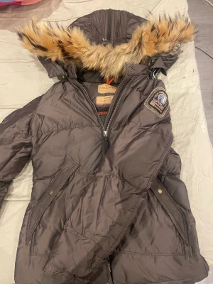 Pjs parajumper för kvinnor - Lång Pjs parajumper jacka för kvinnor äkta