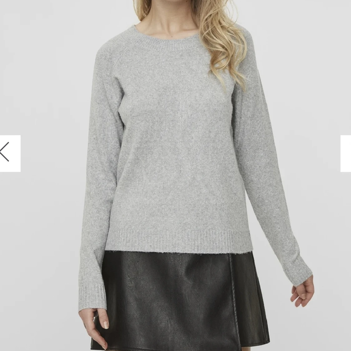 Grå stickad tröja 