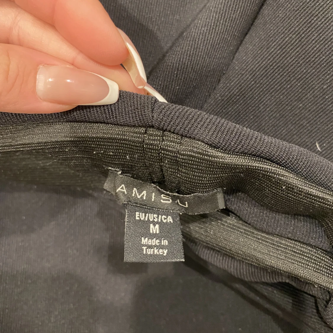 Ribbad byxa med slits - 90