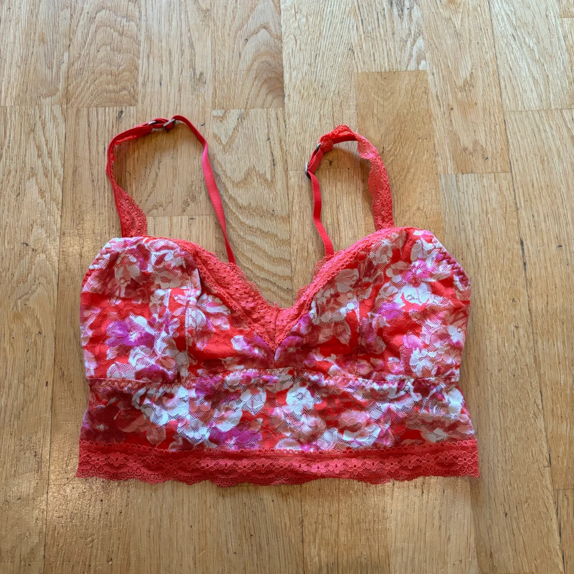 Blommig bralette