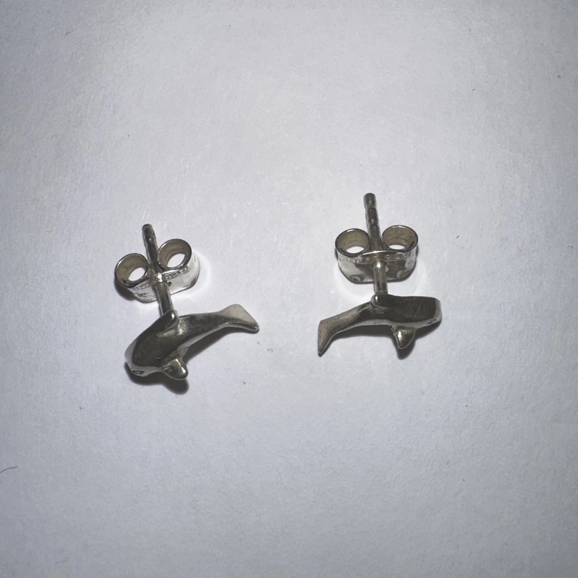 Delfin örhängen silver - 90