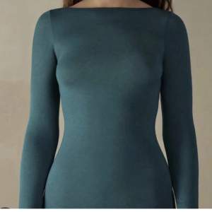 Säljer denna intimissimi tröja i S kom privat för mer bilder💕 passar typ alla storlekar! köpt 450 
