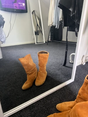 boots  - stövlar från made in italy