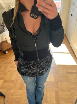Snygg höstjacka - Superfin jacka! I fint skick, hör av dig vid frågor och intresse❤️