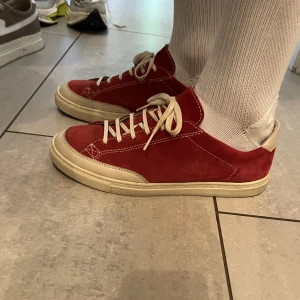 CQP sneakers - Ett par riktigt balla CQP sneakers i väldigt bra skick.  3500 nypris