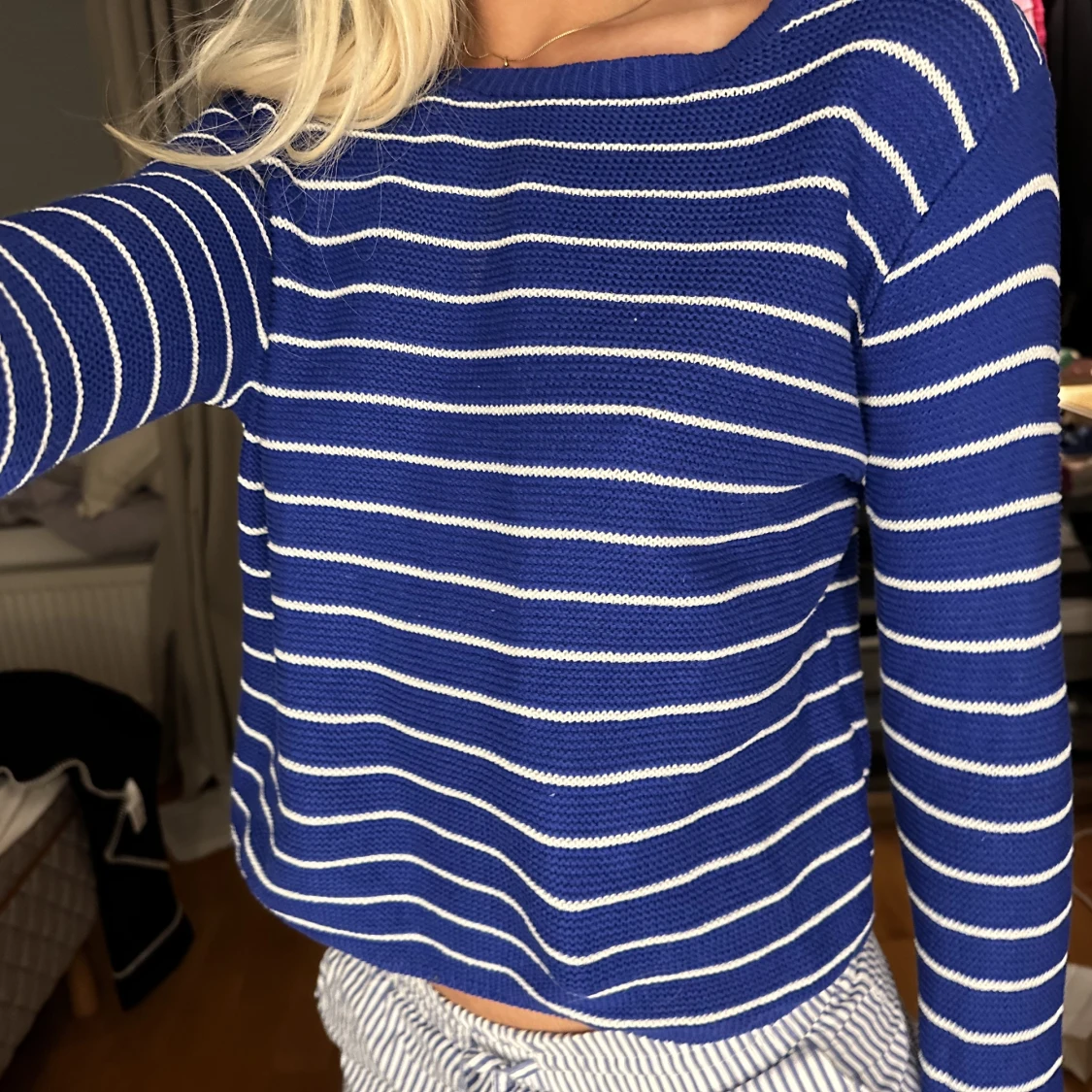 Randig stickad tröja - 90