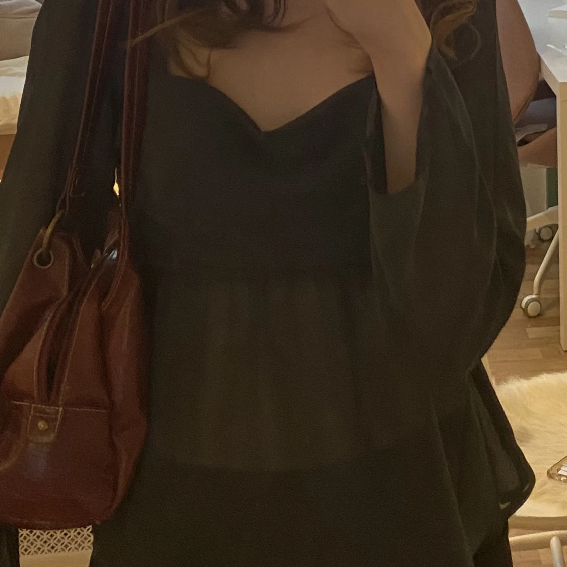 Vinröd väska  - 91