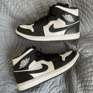 JORDAN NIKE AIR - Jordans från Nike. Storlek 38. Använda ett fåtal gånger! 