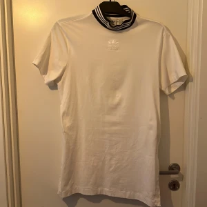 Adidas tröja - Jättefin adidas tröja
