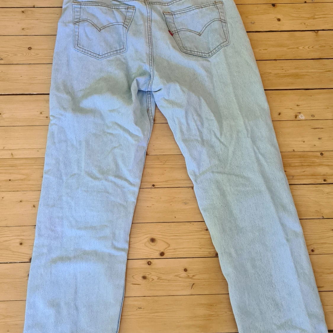 Levis Jeans Ljusa  - 90