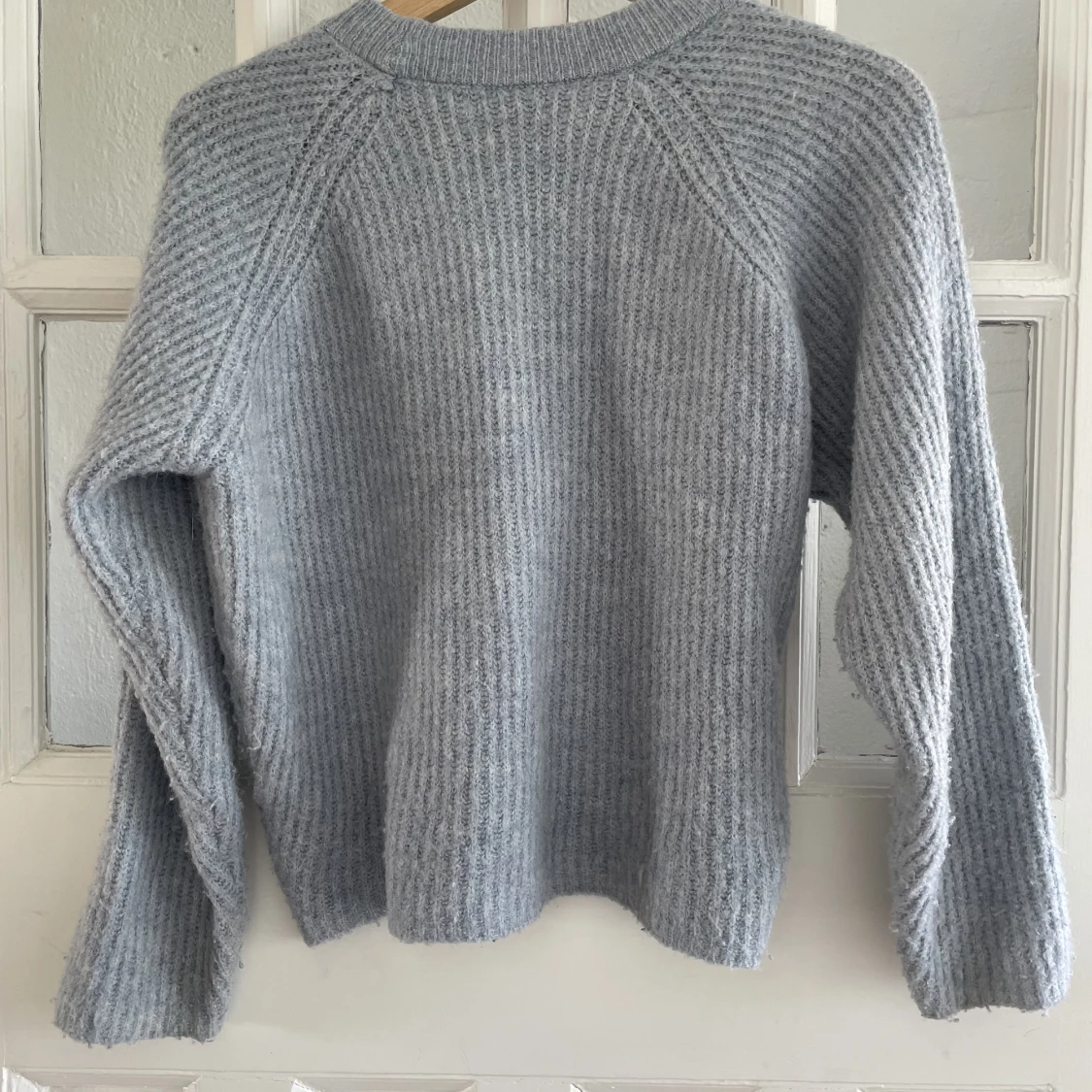 Ljusblå tröja - 90