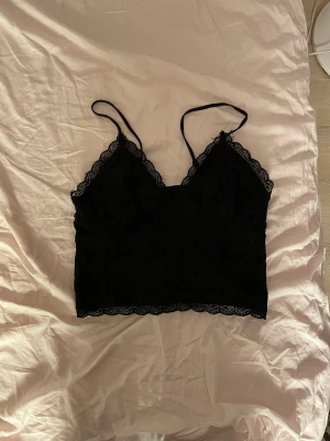 Spetstopp  - Sjukt fin, väldigt använd men ändå fin. Säljer då den är för liten 