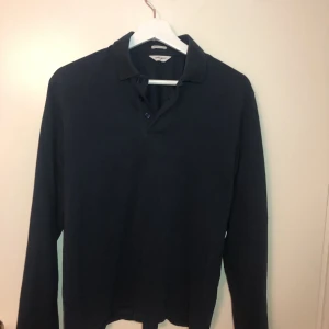 Långärmad Pike - En långärmad pike köpt på Brothers för 750, säljer pågrund av att jag har växt ur den