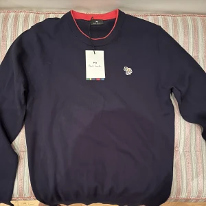 Långärmad tröja Paul Smith - Snygg helt oanvänd långärmad tröja ifrån Paul Smith 
