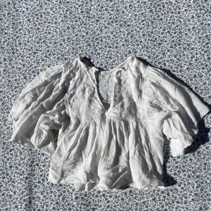 Vit topp  - Fin vit Sommartopp💕