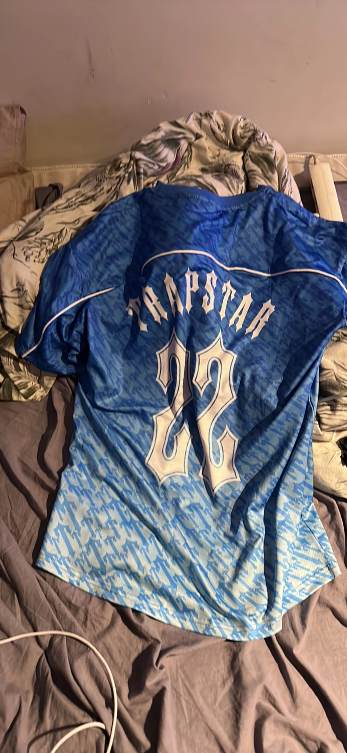 trapstar tshirts - 90