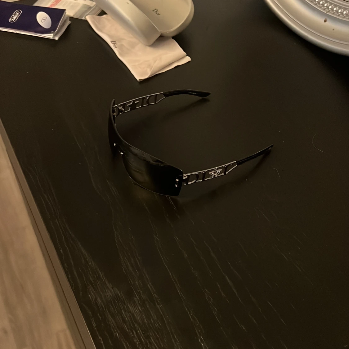 Dior solglasögon  - 90