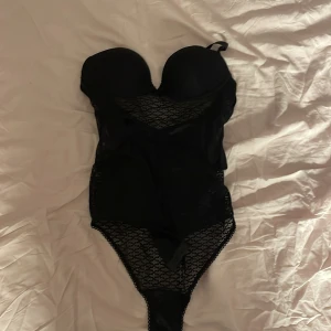 Svart body  - Svart body, knappt använd då den är för liten