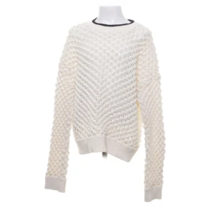 Stickad tröja zara - Jätte fint skick, köpt från sellpy , den är från zara i stl 164, den är som xs i storleken