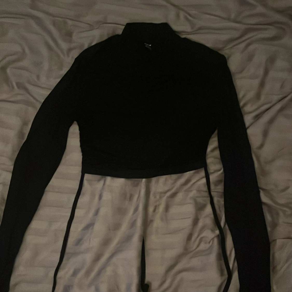 Tröja med öppen rygg 