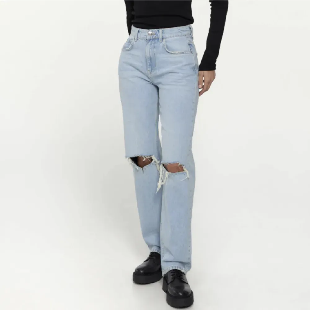 90’s high waist jeans från Gina Tricot, storlek 36!. Jeans & Byxor.