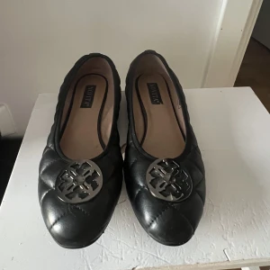 Ballerinaskor - Ballerinaskor från NOVITA. Endast använda fåtal gånger. storlek: 40