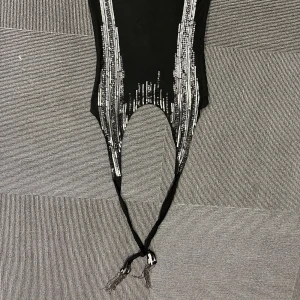 Replay topp - Normal i storleken, den är i jättebra skick. 