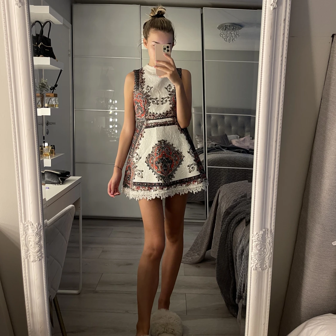 Helt ny klänning  - 90