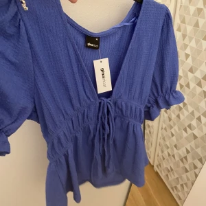 Topp - Jätte fin topp, oandvänd då jag inte har haft tillfälle att andvända