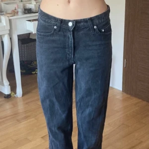 Low baggy jeans - Från H&M