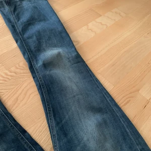 Jeans💓 - Skitsnygga bootcut low waist jeans från h&m!💓 