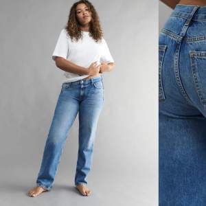 Super fina jeans ifrån Gina, aldrig använt 