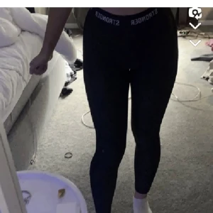 stronger - Säljer dessa tights då de ej kommer till användning