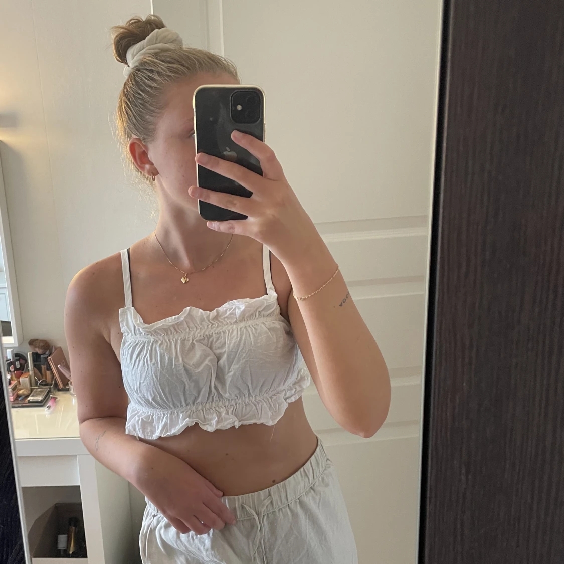 Kort vit topp Strl 36