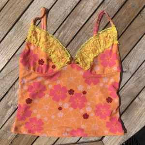 Omighty topp - Aldrig använd, topp från omighty