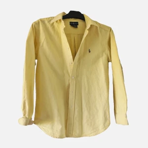 Ralph Lauren skjorta  - Bomullsskjorta i jättebra skick. 