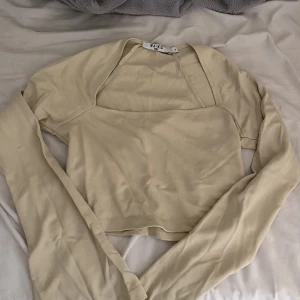 NA-KD top - Söt top från NA-KD🤍