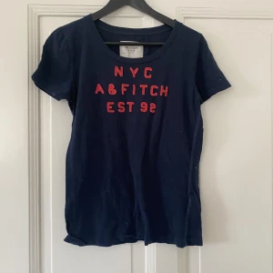 T-shirt - Säljer denna fina t-shirten